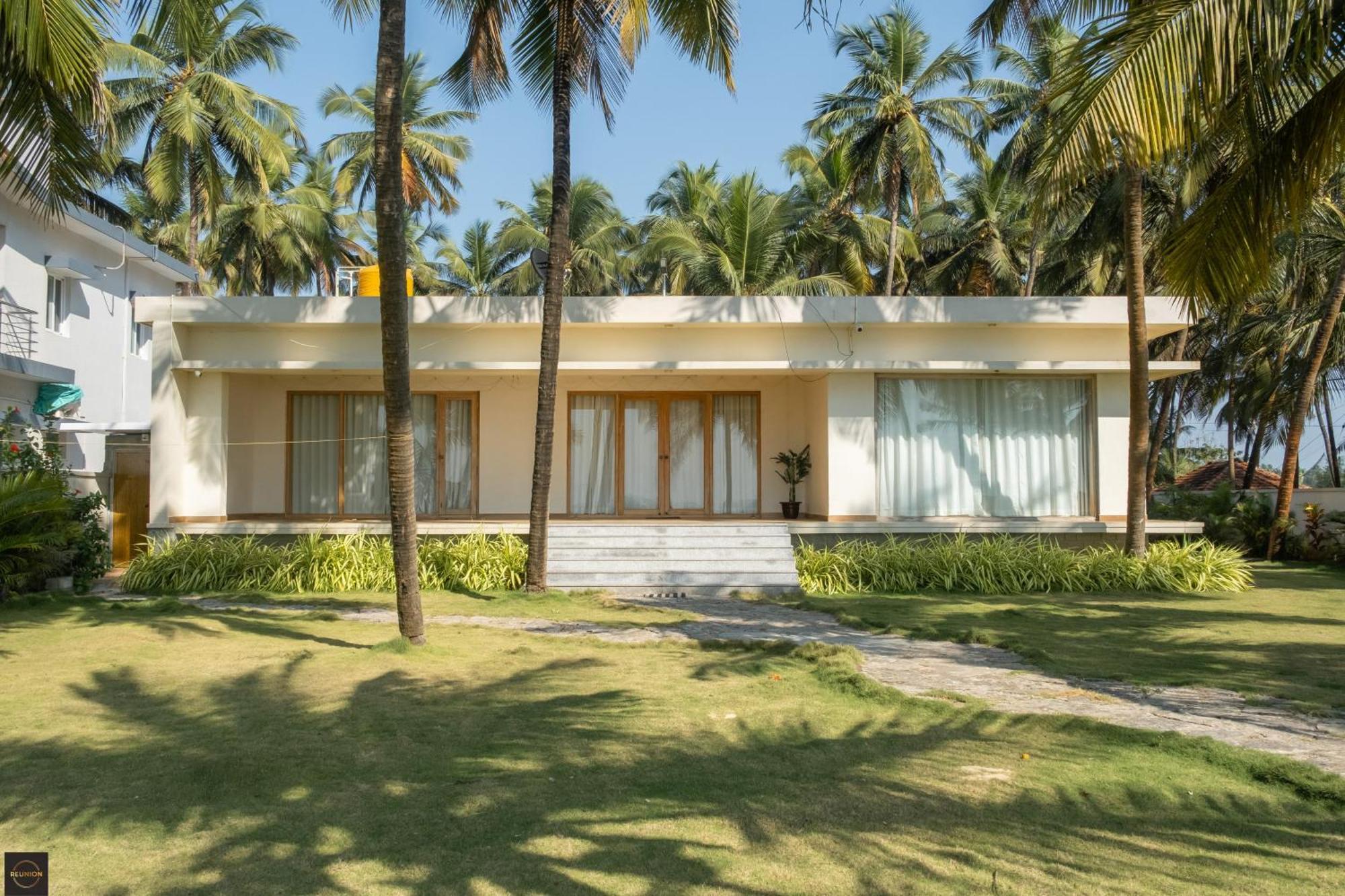 Reunion Ocean Elite - Beach House Udupi Buitenkant foto